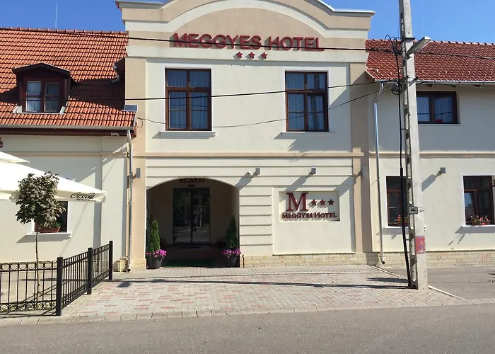 Meggyes 3* Szerencs